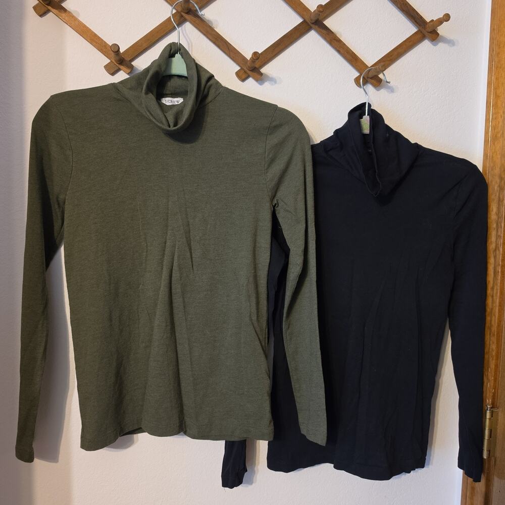 J.Crew Women's Turtleneck Lot of 2 Basic Layering Tops Black XS Green XXS